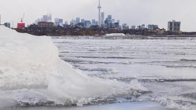 kaiyun.com-加拿大滑雪爱好者“拒赴美”，特朗普言论致预订量暴跌